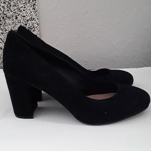 Torrid Black suede smooth pump us size 9